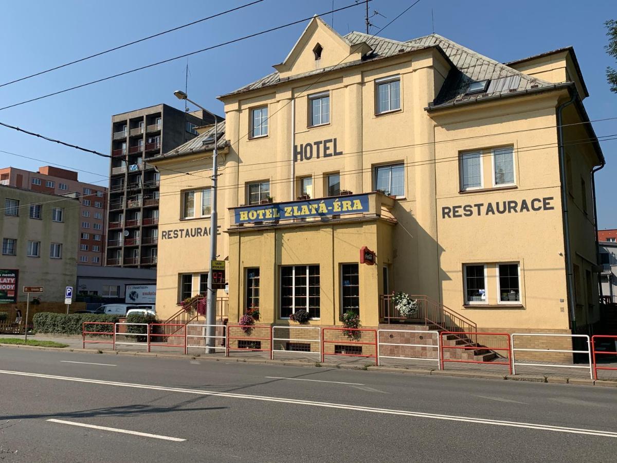 Zlatá-Éra Hotel Ostrava Exterior foto