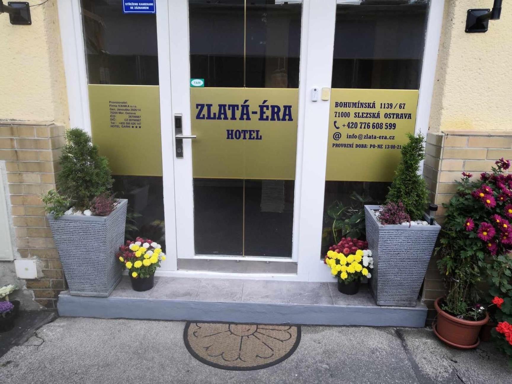 Zlatá-Éra Hotel Ostrava Exterior foto